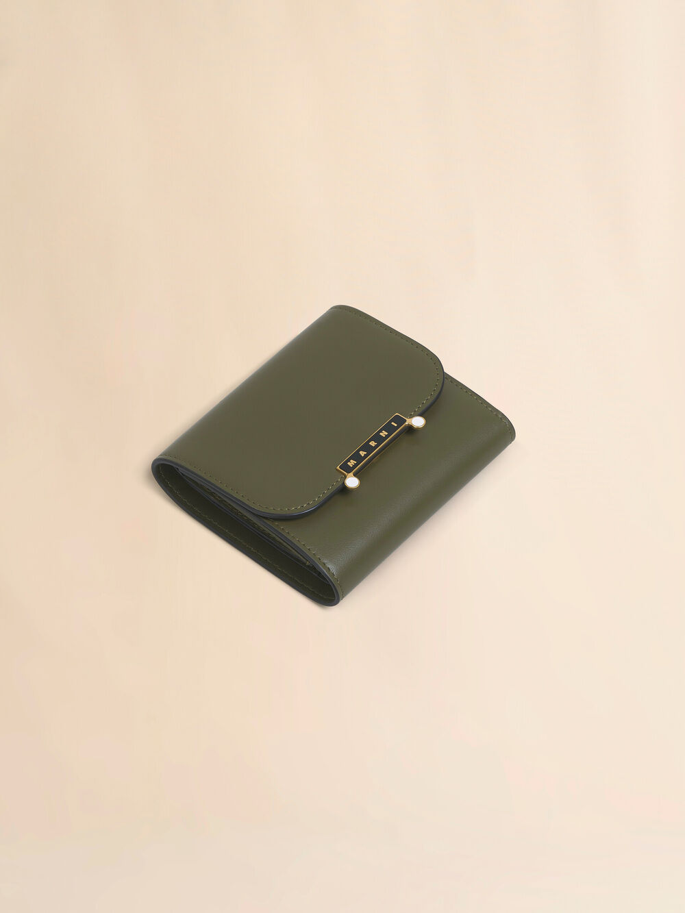 trifold